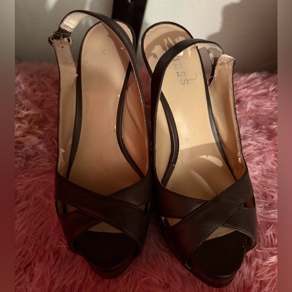 G by GUESS High (3-3.9 in) Heel Height Solid Sandals for Women
Size 7 1/2 M